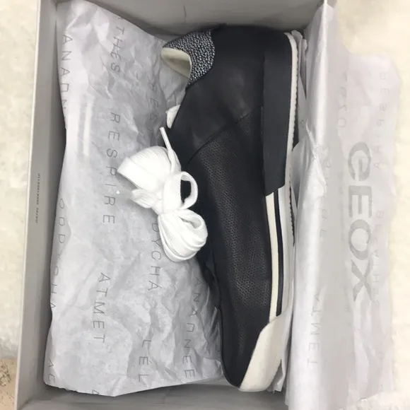 🎁 Geox D Chewa Sneakers D724MA