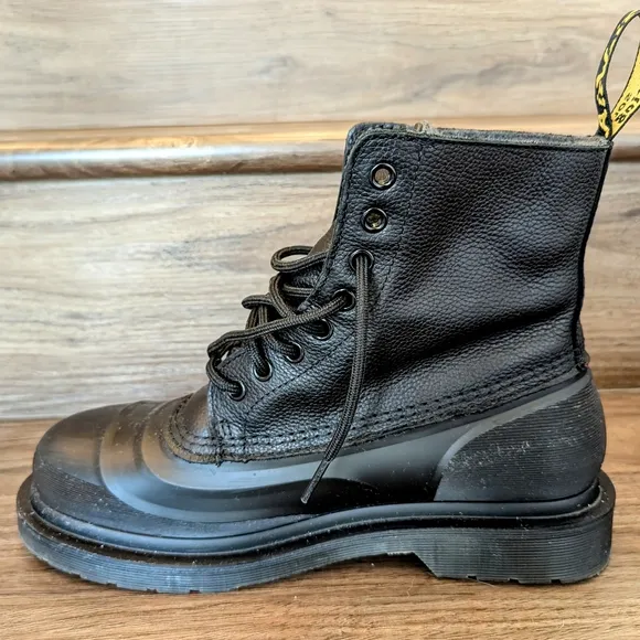 1460 Fleece Lined Dr. Martens Black Leather Men's Boots
