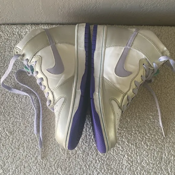 2009 VINTAGE NIKE DUNK HIGH GG