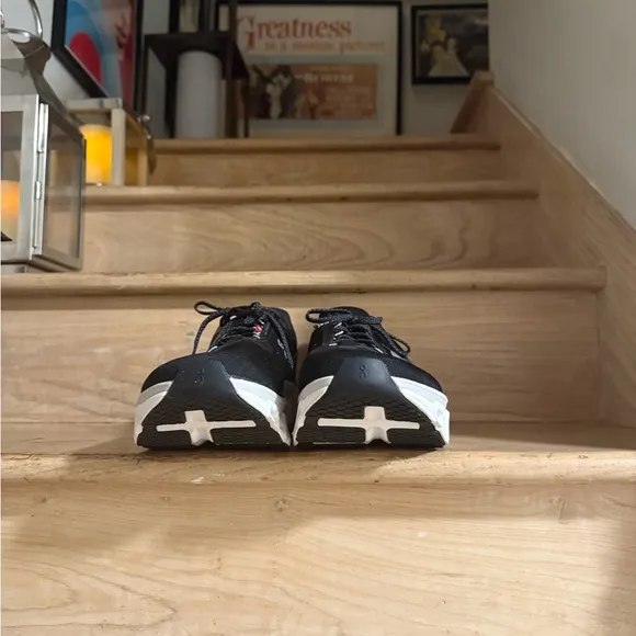 40% ⬇️ MSRP - On CloudMonster 2, Black, Men’s 14US