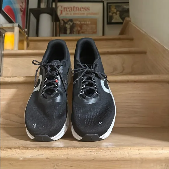 40% ⬇️ MSRP - On CloudMonster 2, Black, Men’s 14US