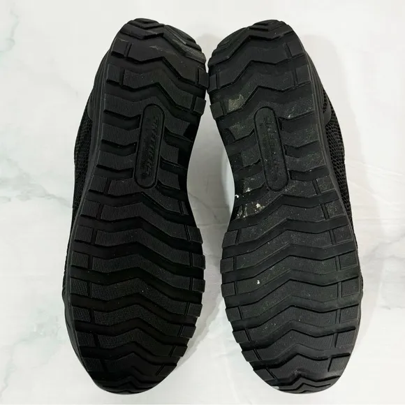 537. Sketchers Womens 9.5 Work Utility Composite Toe Memory Foam Black Shoes
