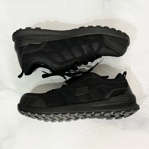 537. Sketchers Womens 9.5 Work Utility Composite Toe Memory Foam Black Shoes