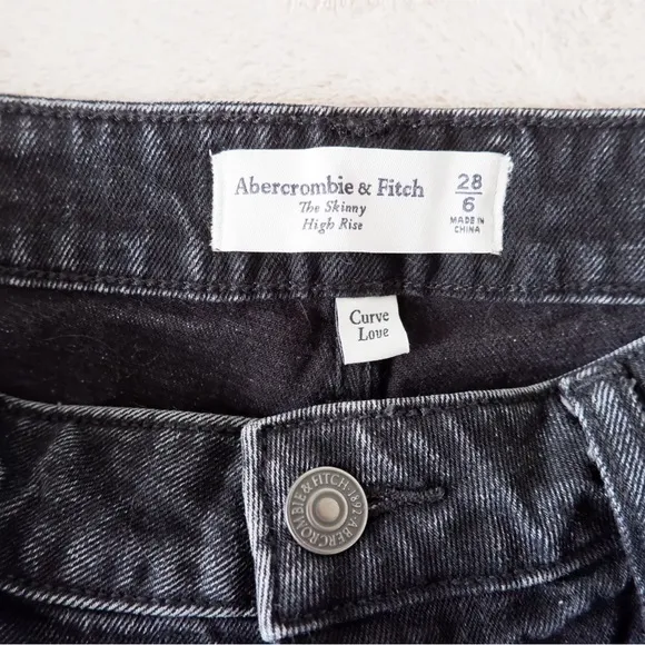 ABERCROMBIE Curve Love Split Hem Skinny Jeans