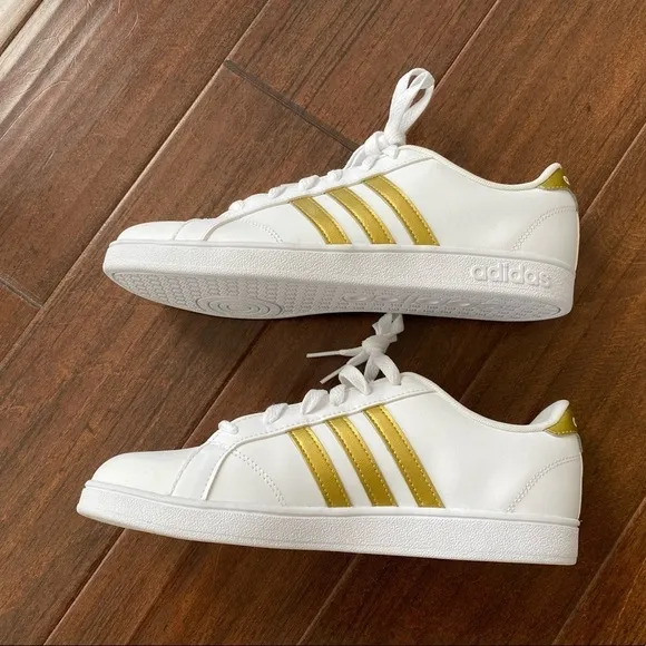 Adidas Baseline Cloud White Gold Metallic Shoe US Mens 6.5 Womens 8
