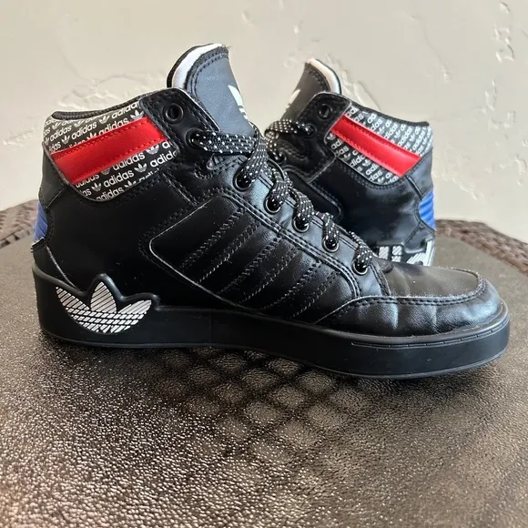 Adidas Hard Court High Transmission Pack Youth Sneakers FV5466 Size 5