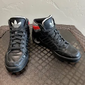 Adidas Hard Court High Transmission Pack Youth Sneakers FV5466 Size 5