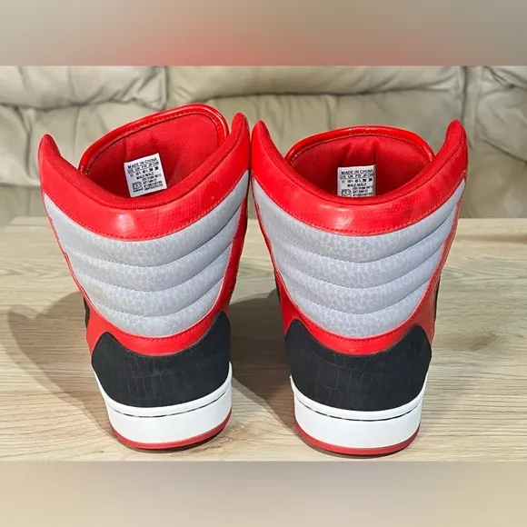 Adidas Hightower Adi EXT Shadow Grey