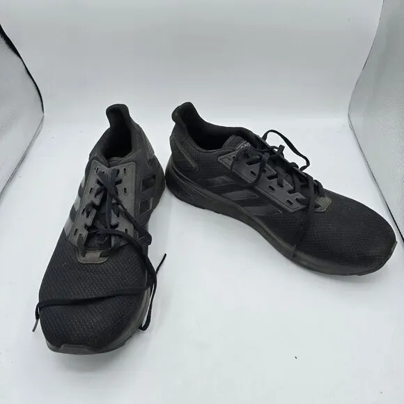 Adidas men Swift Run Shoes, Black Used Size 13, Cloud Comfort