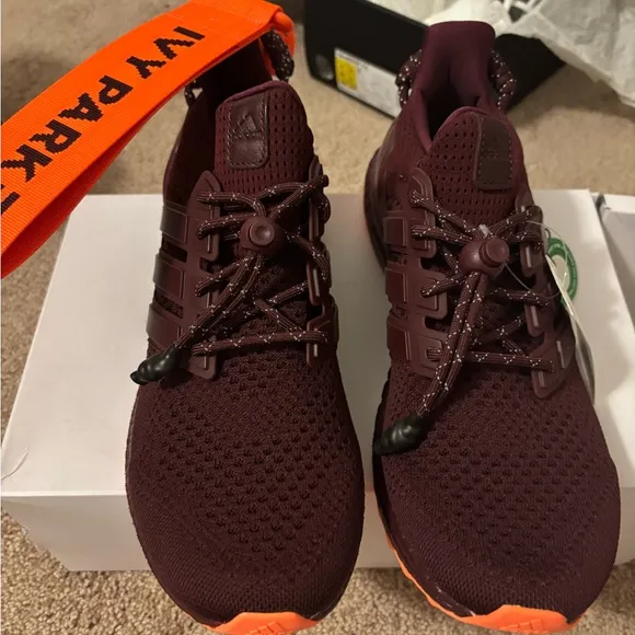 Adidas Men's Maroon Running Shoes