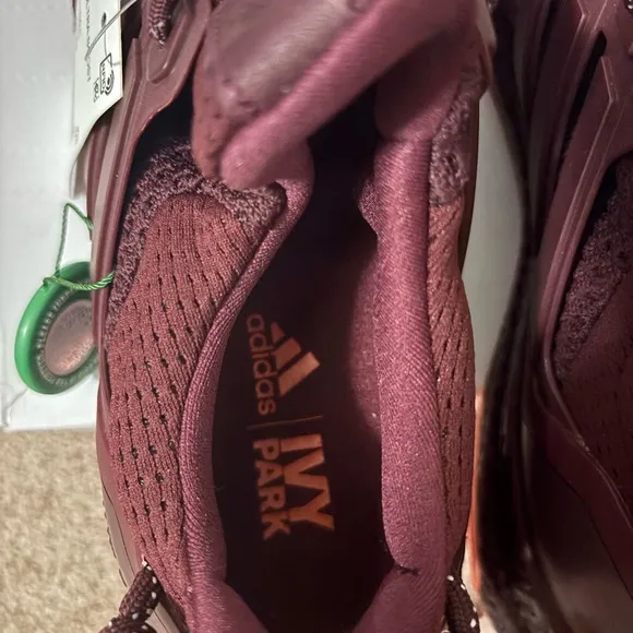 Adidas Men's Maroon Running Shoes