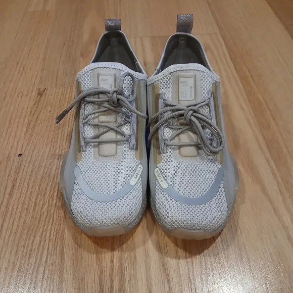 Adidas Originals Nmd_R1 Spectoo Athletic/Comfort/Lifestyle Shoes Size 6.5 Wom