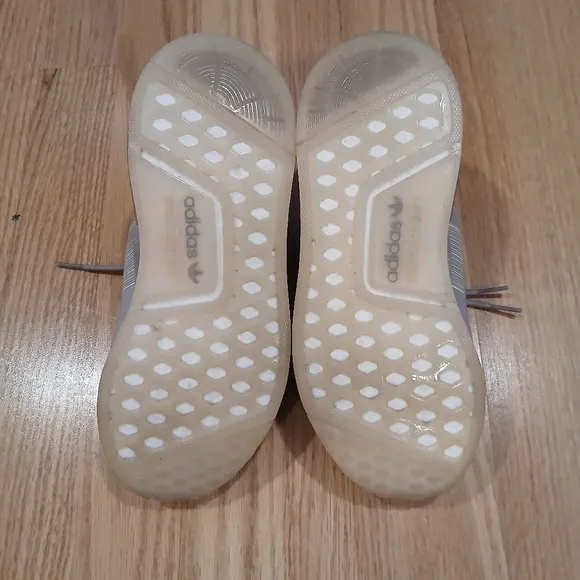 Adidas Originals Nmd_R1 Spectoo Athletic/Comfort/Lifestyle Shoes Size 6.5 Wom