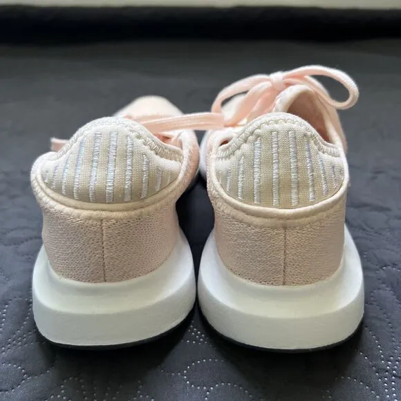 Adidas Originals Swift Run Shoes Women's SZ 7 PRB 698001 NWOB Athleisure Sports