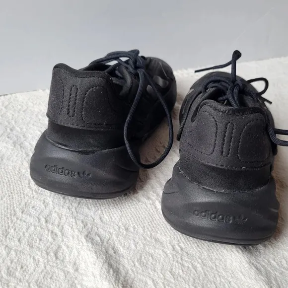Adidas Ozelia Black Chunky Athletic Casual Sneaker