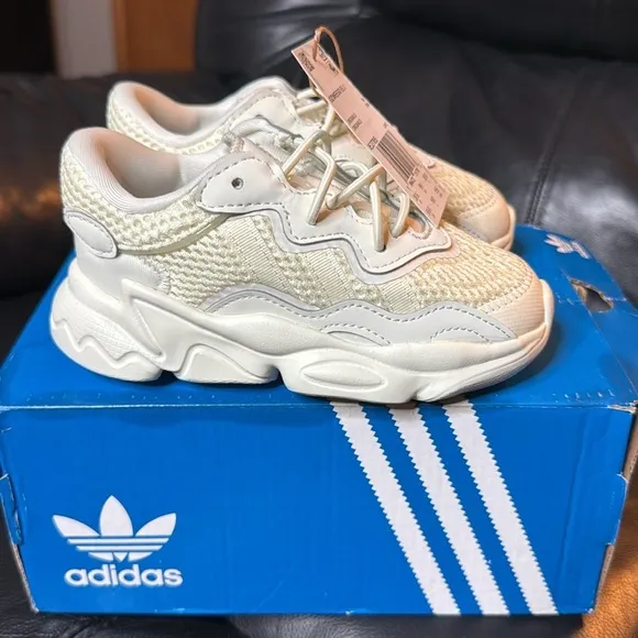 Adidas Ozweego Shoes
