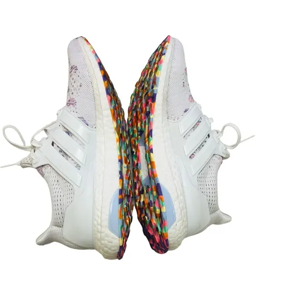 Adidas Ultra boots 1.0 W DNA Running Shoes 91/2 cloud White violet fusion hearts