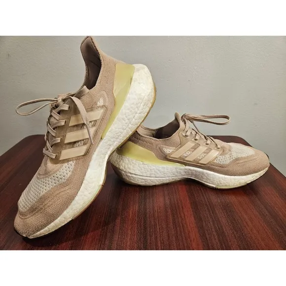 Adidas Ultraboost 21 Running Shoes Athletic Sneakers Size US 9