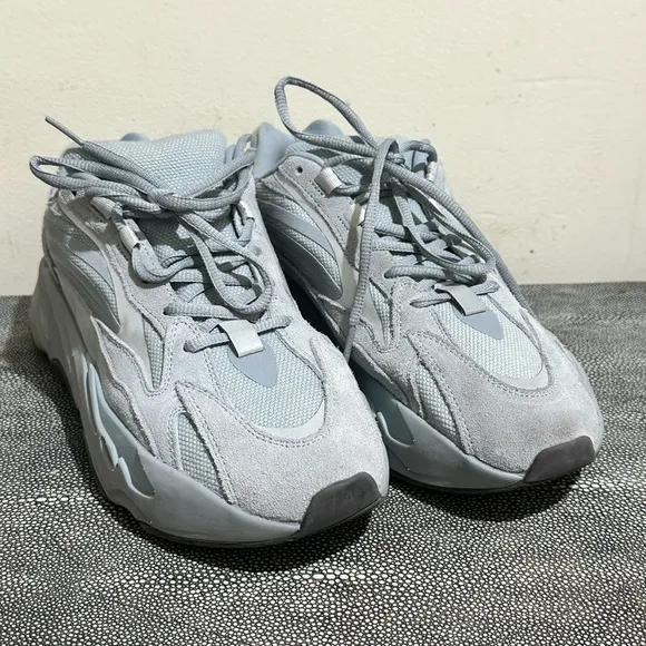 Adidas yeezy boost Sneakers with Modern Design