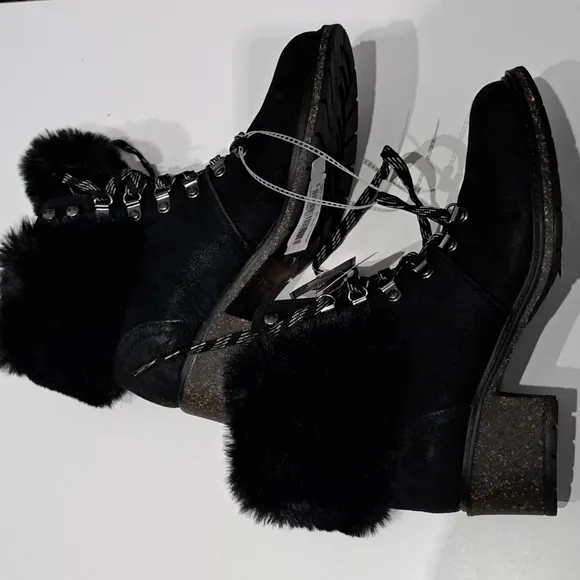Aetrex Brooklyn Weatherproof Fur Lace Up Boot