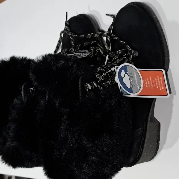 Aetrex Brooklyn Weatherproof Fur Lace Up Boot