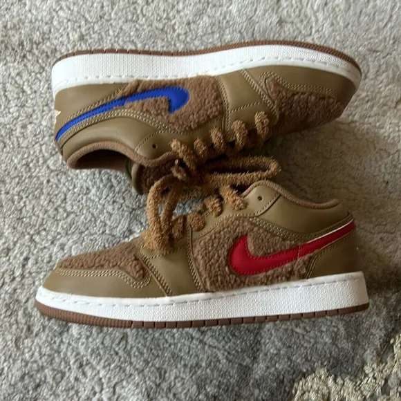 Air Jordan 1 Low Utility GS 'Teddy Bear'