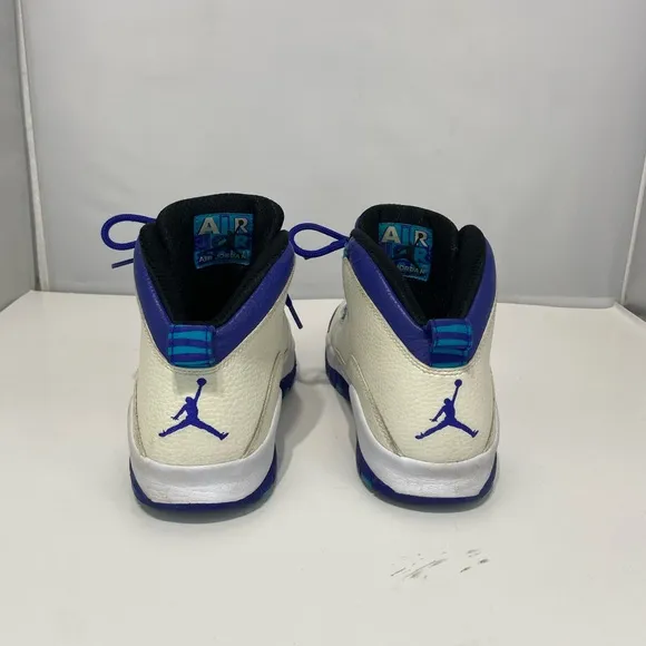 Air Jordan 10 Retro Charlotte Hornets Sneakers