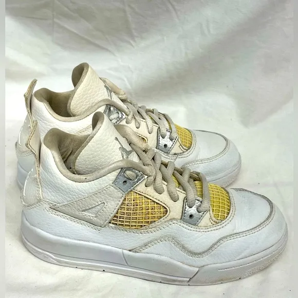 Air Jordan 4 white metallic silver side high top sneakers boys sz 13c
