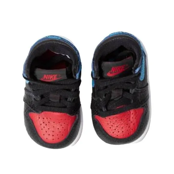 Air Jordan Baby Jordan 1 Retro High UNC to Chicago Sneakers in Black, Size 3​