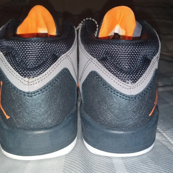 Air Jordan Flight 1 Gray and Orange High-Top Sneakers New Size 1 Youth