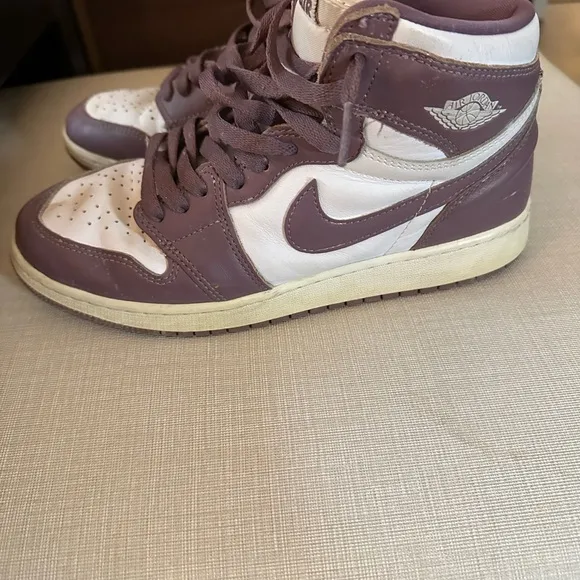 Air Jordan High-Top Sneakers in Purple/Mauve and White