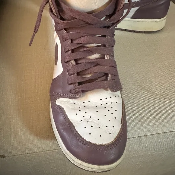 Air Jordan High-Top Sneakers in Purple/Mauve and White