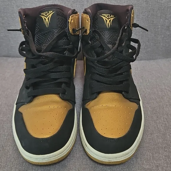 Air Jordan MELO Black and Gold High-Top Sneakers. MEN SIZE 10. RETRO