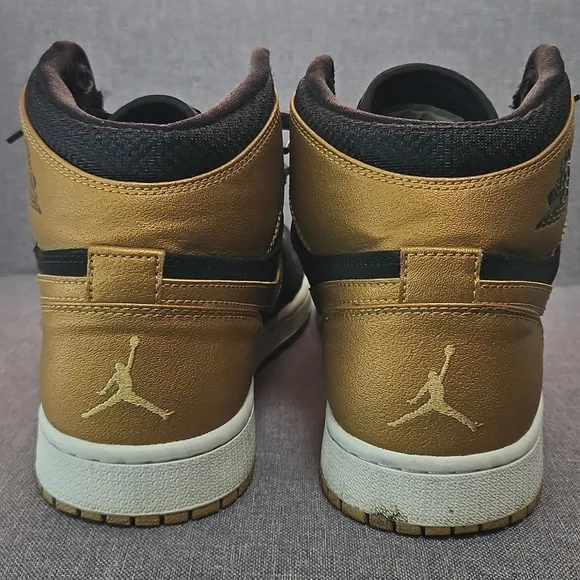 Air Jordan MELO Black and Gold High-Top Sneakers. MEN SIZE 10. RETRO