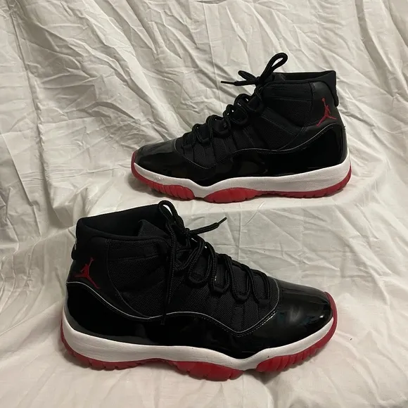 Air Jordan retro 11 Bred 2019 size 13