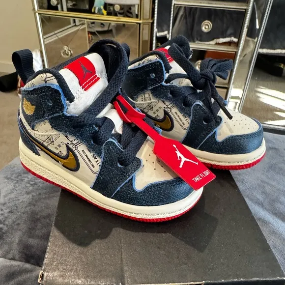 Air Jordan Retro High Sneakers