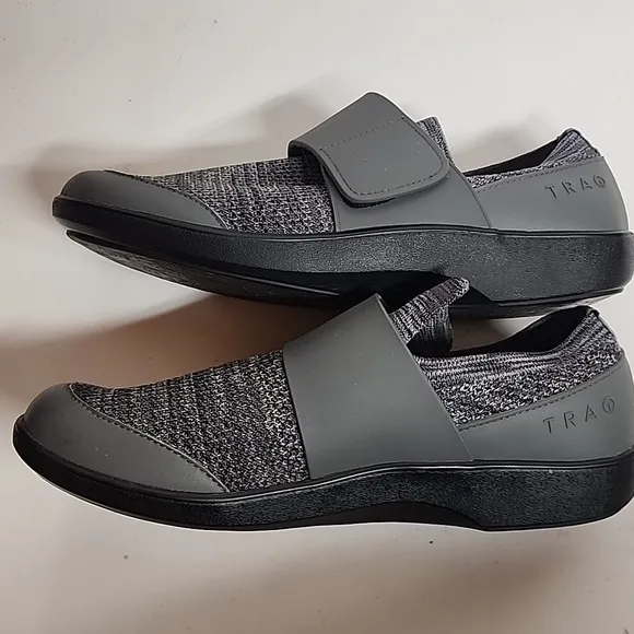 Alegria gray traq Loafers Slip-On velcro comfort sz 41/8M/9.5W walking shoes
