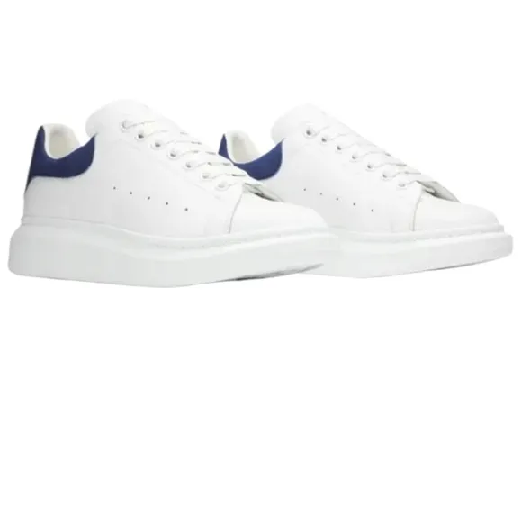 Alexander McQueen &quot;Larry&quot; Sneakers