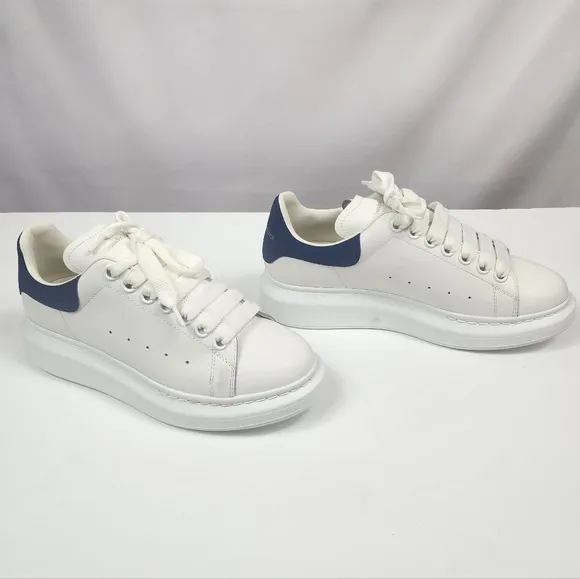 Alexander McQueen &quot;Larry&quot; Sneakers
