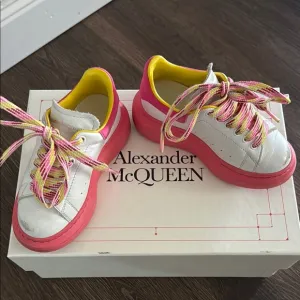 Alexander McQueen White and Pink Leather Sneakers