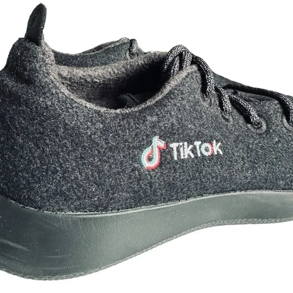 ALLBIRDS GREY TIK TOK RUNNER SNEAKERS SIZE 11