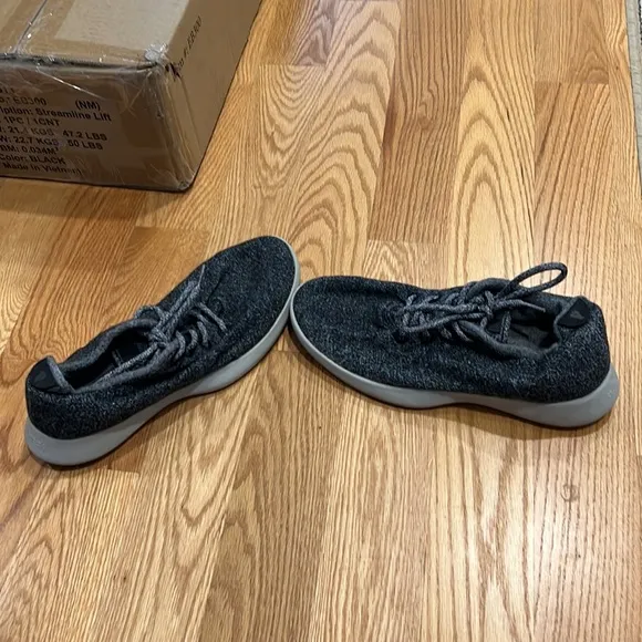 Allbirds Men's Wool Runner Size 10
