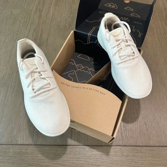 allbirds Men’s Wool Runners Size 10 Natural White (Cream) New in box