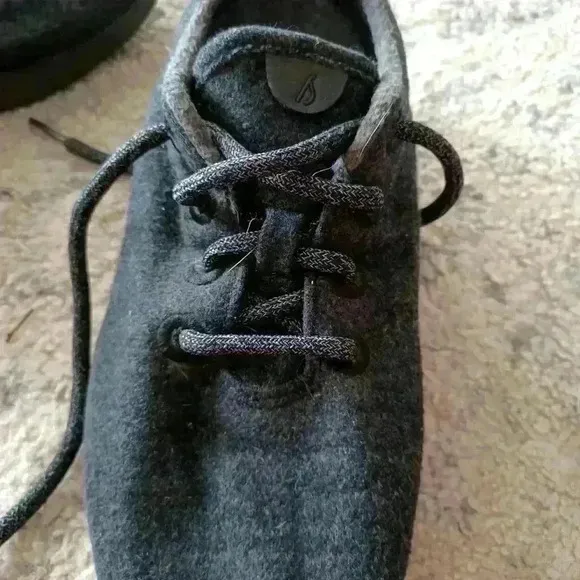 Allbirds Womens Dark Gray Wool Runner 8