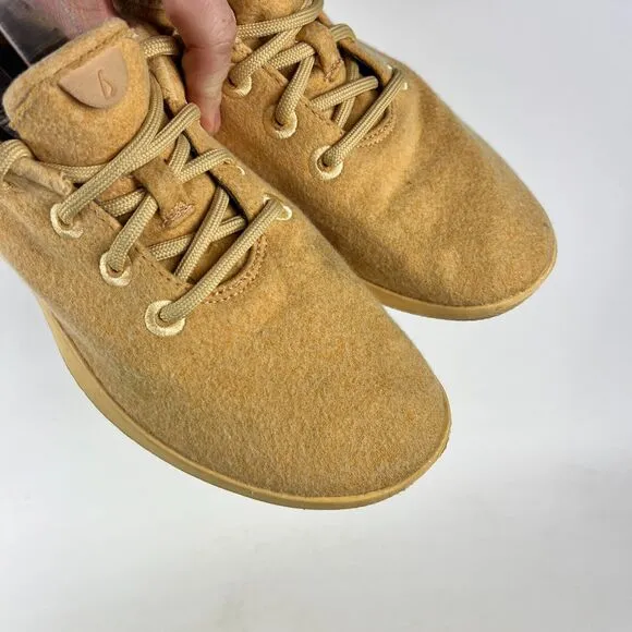 Allbirds Wool Runners women's 9 Lux Beige Cozy Comfort Cushioned Lace-Up Shoes