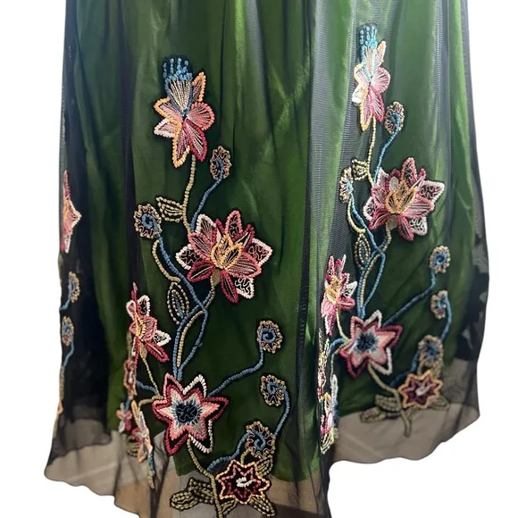 Anthropologie Basil &amp; Maude embroidered  cotton/polyester skirt size 4
