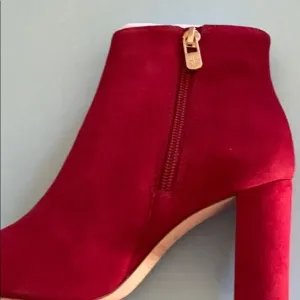 Antonio Melani Shahn Red booties