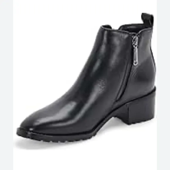 Aquatalia Fantina Waterproof Boots Black Leather 9 Old Money