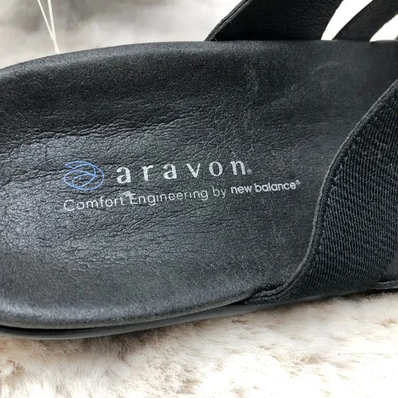 Aravon Black Strappy Women's Comfort Slide On Sandals 9B