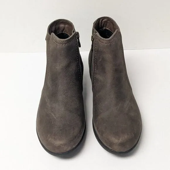 Aravon Fairlee Ankle Boots, Brown Leather, Women's 7 M